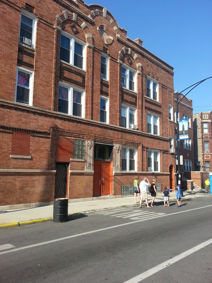 Photo 1 of 3 — 2350 W augusta Boulevard 2E, Chicago, IL 60622
