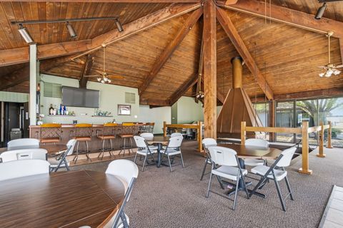 Tiny photo for 2005 S Finley Road #1102, Lombard, IL 60148 (MLS # 12623109)