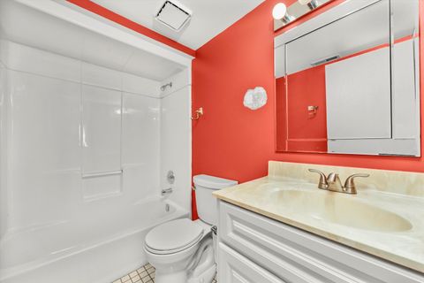 Tiny photo for 4530 W 93rd Street #1A, Oak Lawn, IL 60453 (MLS # 12513894)