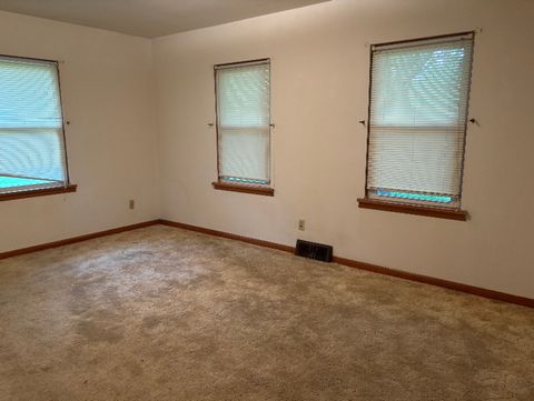 Tiny photo for 1010 Elliott Street, Streator, IL 61364 (MLS # 12435559)