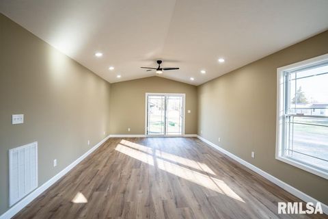 Tiny photo for 1801 W ADAMS Street, Herrin, IL 62948 (MLS # QC4269729)