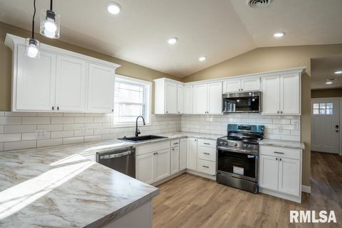 Tiny photo for 1801 W ADAMS Street, Herrin, IL 62948 (MLS # QC4269729)