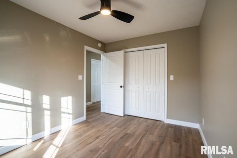 Tiny photo for 1801 W ADAMS Street, Herrin, IL 62948 (MLS # QC4269729)