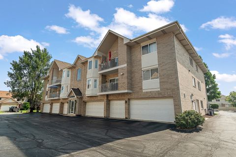 Tiny photo for 5311 W Mint Julip Drive #301, Alsip, IL 60803 (MLS # 12426594)