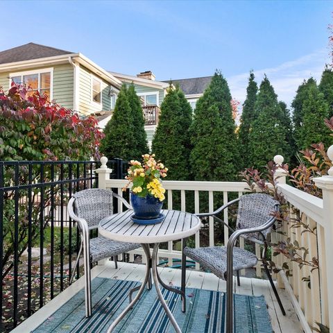 Tiny photo for 214 S Dunton Avenue, Arlington Heights, IL 60005 (MLS # 12512244)