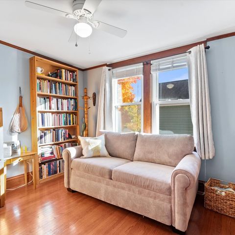 Tiny photo for 214 S Dunton Avenue, Arlington Heights, IL 60005 (MLS # 12512244)