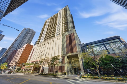 Photo of 630 N state Street #1208, Chicago, IL 60654 (MLS # 12793232)