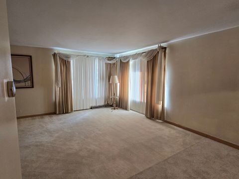 Tiny photo for 15354 Dobson Avenue, South Holland, IL 60473 (MLS # 12562354)