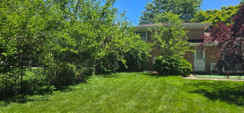 Tiny photo for 15354 Dobson Avenue, South Holland, IL 60473 (MLS # 12562354)