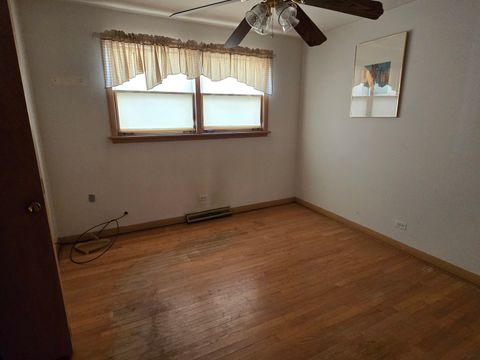 Tiny photo for 15354 Dobson Avenue, South Holland, IL 60473 (MLS # 12562354)