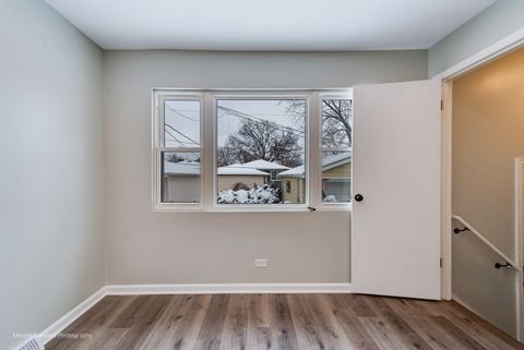 Tiny photo for 15707 Cottage Grove Avenue, Dolton, IL 60419 (MLS # 12582969)