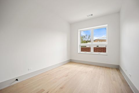 Tiny photo for 1548 W Ardmore Avenue #3B, Chicago, IL 60660 (MLS # 12324142)