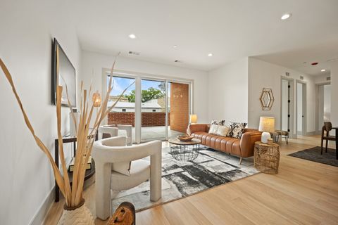 Tiny photo for 1548 W Ardmore Avenue #3B, Chicago, IL 60660 (MLS # 12324142)