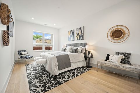 Tiny photo for 1548 W Ardmore Avenue #3B, Chicago, IL 60660 (MLS # 12324142)