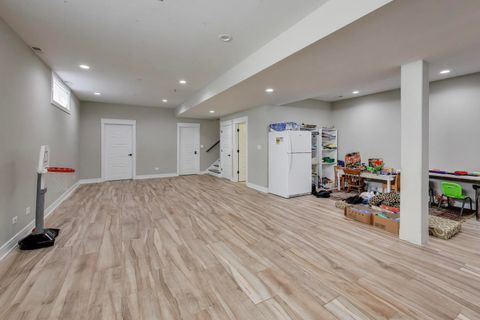 Tiny photo for 8511 Mango Avenue, Morton Grove, IL 60053 (MLS # 12560612)