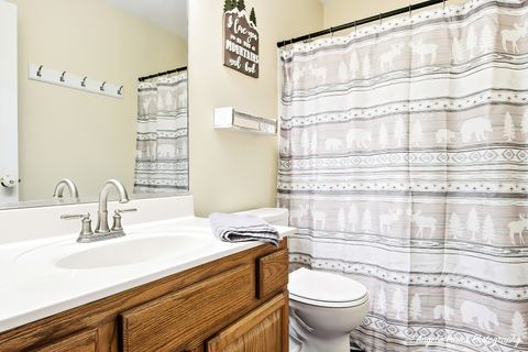 Tiny photo for 620 W Bayou Court, Fox Lake, IL 60020 (MLS # 12626531)