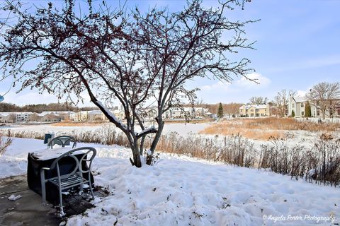 Tiny photo for 620 W Bayou Court, Fox Lake, IL 60020 (MLS # 12626531)