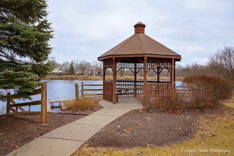 Tiny photo for 620 W Bayou Court, Fox Lake, IL 60020 (MLS # 12626531)