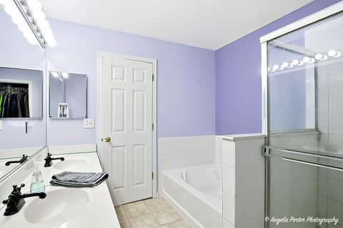 Tiny photo for 620 W Bayou Court, Fox Lake, IL 60020 (MLS # 12626531)
