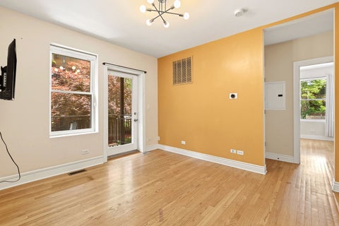 Tiny photo for 1443 W Victoria Street #1F, Chicago, IL 60660 (MLS # 12638124)