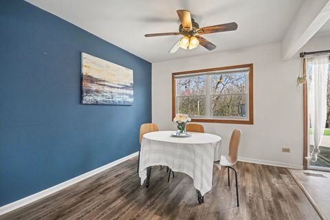 Tiny photo for 30W130 Huntington Drive, Warrenville, IL 60555 (MLS # 12612374)