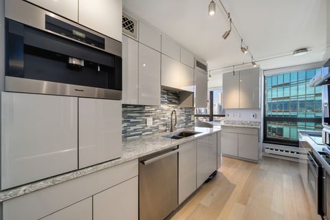 Tiny photo for 360 E RANDOLPH Street #4203, Chicago, IL 60601 (MLS # 12608294)