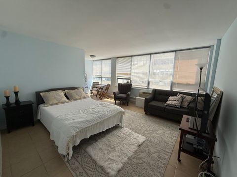 Tiny photo for 6171 N Sheridan Road #2108, Chicago, IL 60660 (MLS # 12645563)