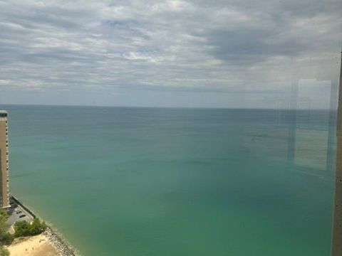 Tiny photo for 6171 N Sheridan Road #2108, Chicago, IL 60660 (MLS # 12645563)