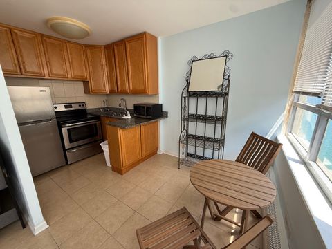 Tiny photo for 6171 N Sheridan Road #2108, Chicago, IL 60660 (MLS # 12645563)