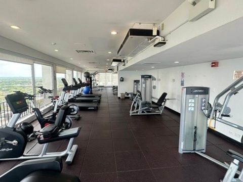 Tiny photo for 6171 N Sheridan Road #2108, Chicago, IL 60660 (MLS # 12645563)