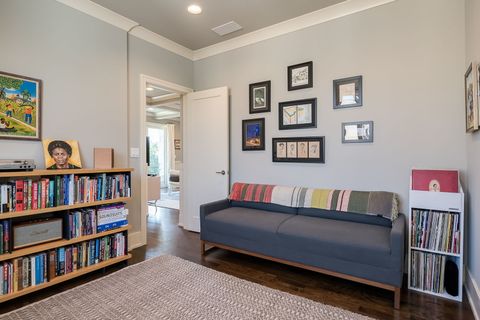 Tiny photo for 6438 S Woodlawn Avenue #3N, Chicago, IL 60637 (MLS # 12561102)