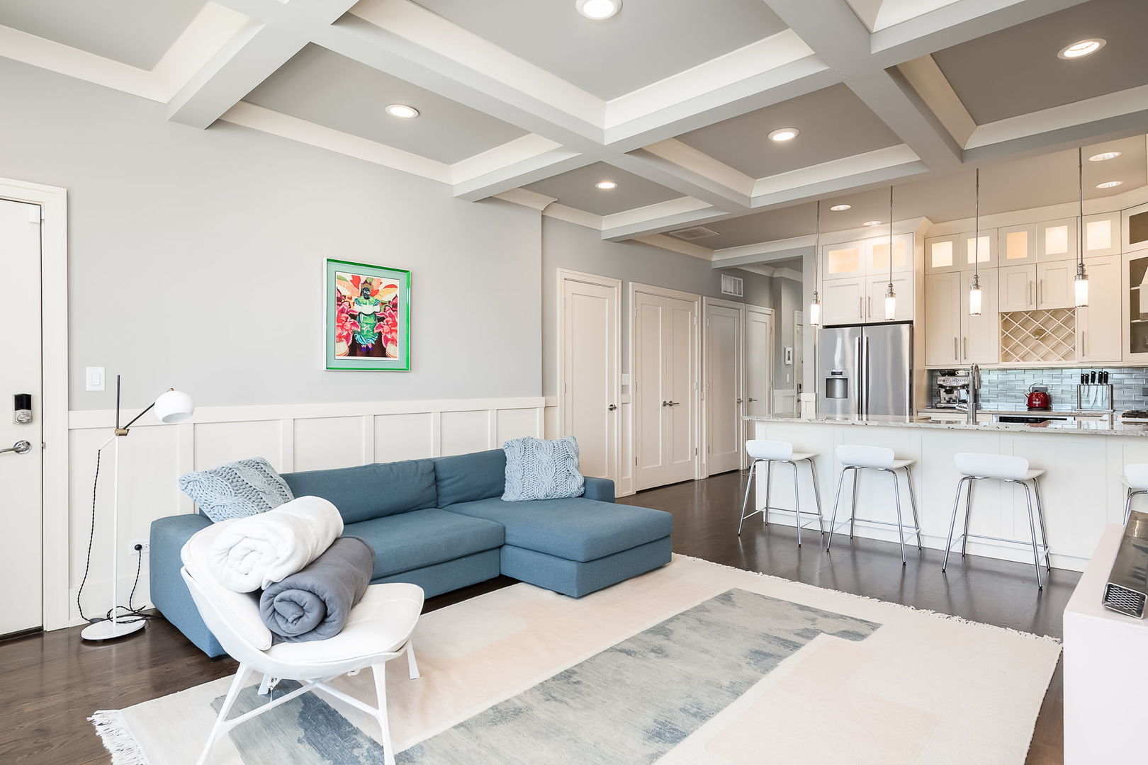 6438 S Woodlawn Avenue 3N