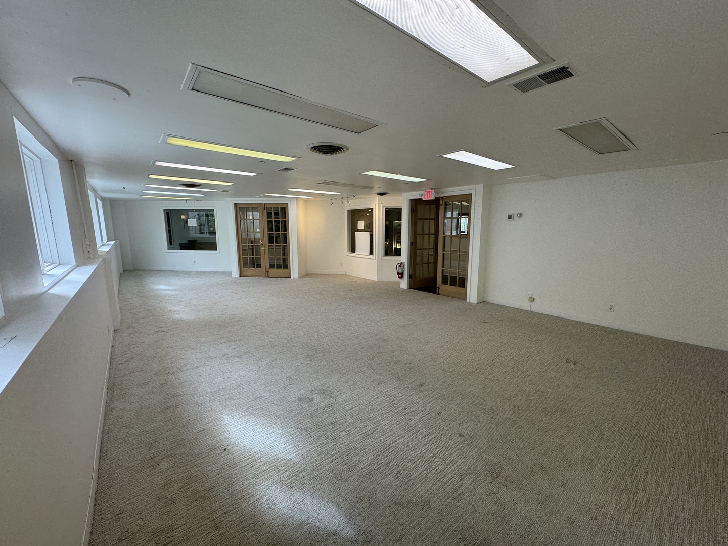 227 S 3rd Street 004