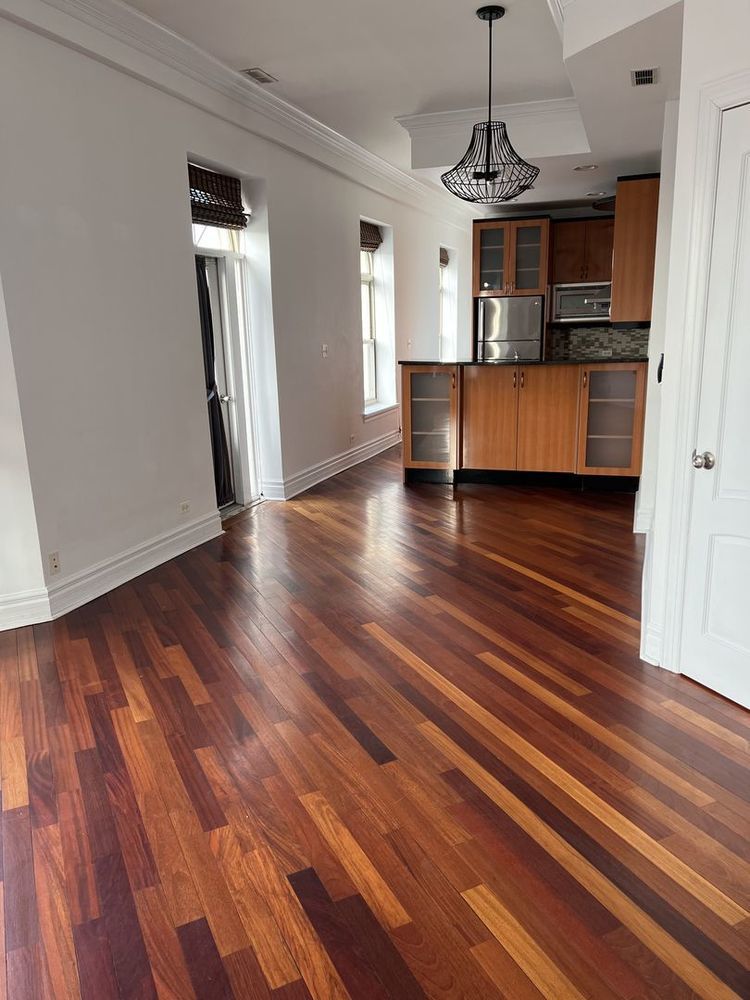 36 S Ashland Avenue 504