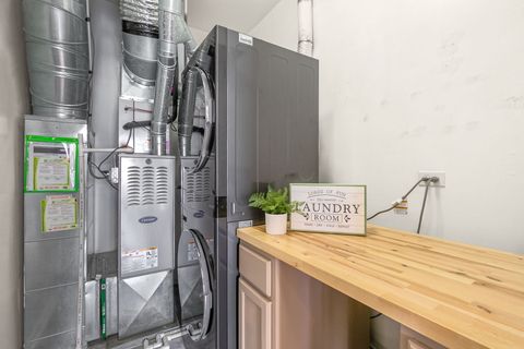 Tiny photo for 360 Promontory Lane #B, Wauconda, IL 60084 (MLS # 12595472)