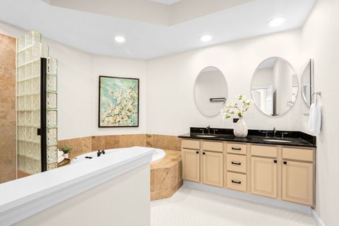 Tiny photo for 360 Promontory Lane #B, Wauconda, IL 60084 (MLS # 12595472)