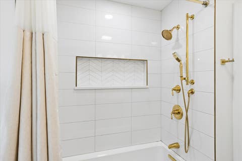 Tiny photo for 209 S Grace Avenue, Elmhurst, IL 60126 (MLS # 12687476)