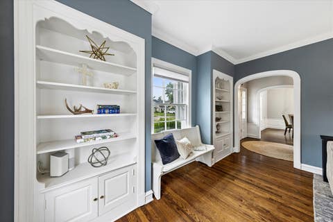 Tiny photo for 209 S Grace Avenue, Elmhurst, IL 60126 (MLS # 12687476)