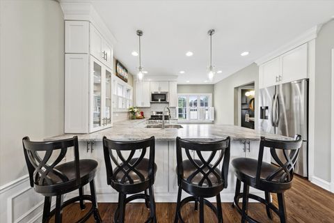Tiny photo for 209 S Grace Avenue, Elmhurst, IL 60126 (MLS # 12687476)