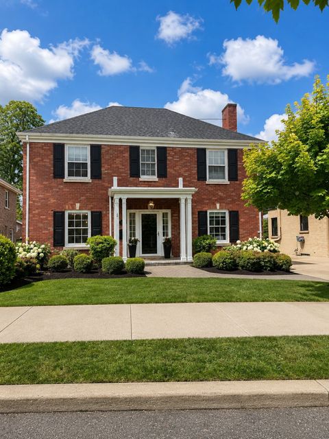 Photo of 209 S Grace Avenue, Elmhurst, IL 60126 (MLS # 12687476)