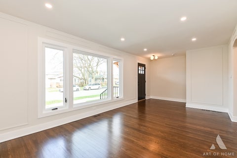 Tiny photo for 10455 S Whipple Street, Chicago, IL 60655 (MLS # 12655163)