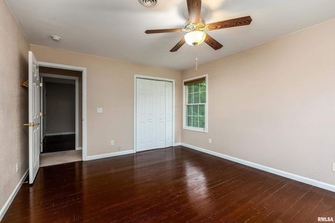 Tiny photo for 141 Pump Station Rd Road, Makanda, IL 62958 (MLS # 12600135)