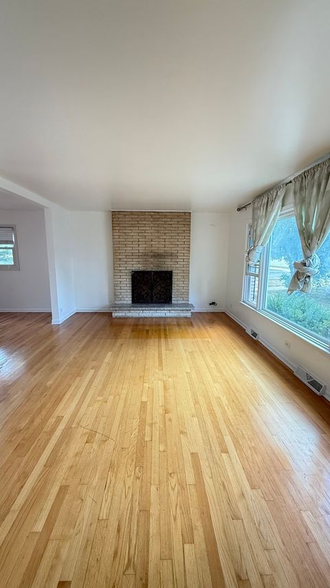 Tiny photo for 511 S Cass Avenue, Westmont, IL 60559 (MLS # 12489406)