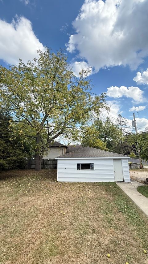 Tiny photo for 511 S Cass Avenue, Westmont, IL 60559 (MLS # 12489406)