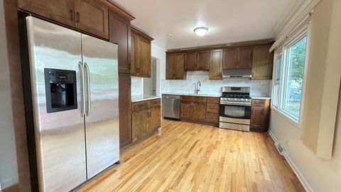 Tiny photo for 511 S Cass Avenue, Westmont, IL 60559 (MLS # 12489406)