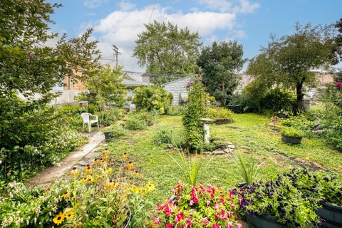 Tiny photo for 4353 N Tripp Avenue, Chicago, IL 60641 (MLS # 12718662)