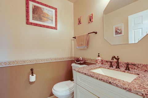 Tiny photo for 2515 N Stratford Lane, Round Lake Beach, IL 60073 (MLS # 12792410)