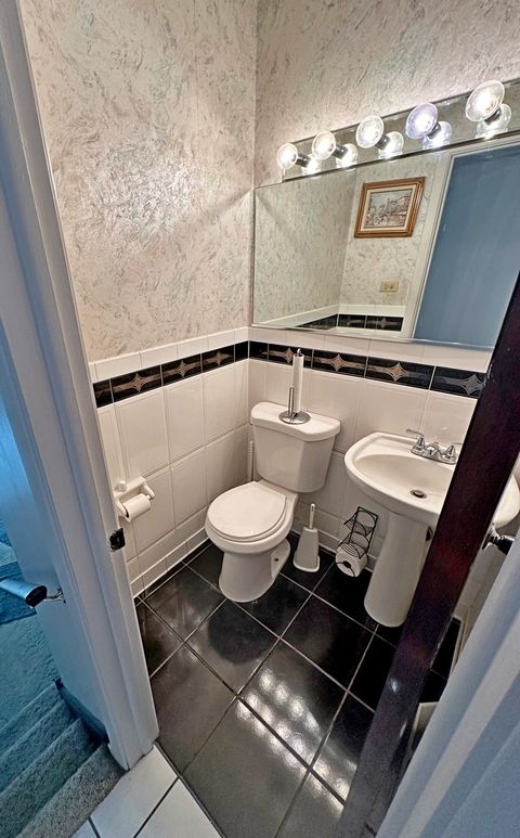 Tiny photo for 19213 Center Avenue, Homewood, IL 60430 (MLS # 12620401)