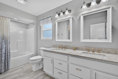 Tiny photo for 22 W Bluebell Avenue, Cortland, IL 60112 (MLS # 12692180)