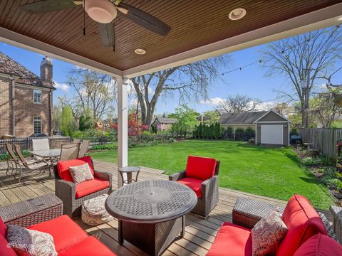 Tiny photo for 333 Kenmore Avenue, Elmhurst, IL 60126 (MLS # 12626791)